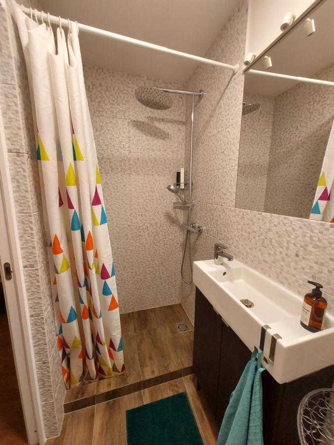 Mini Apartment With Separate Entrance Паланга Экстерьер фото